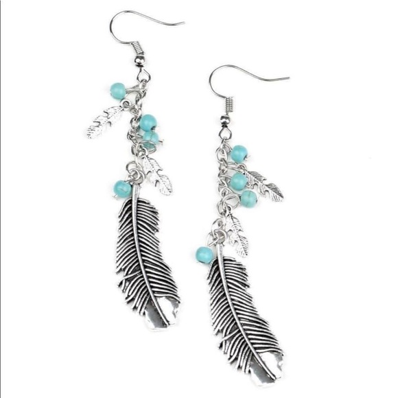 3 piece jewelry bundle 💙 - Picture 4 of 5